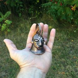 Skelton Crew: Mohlomi's Bell